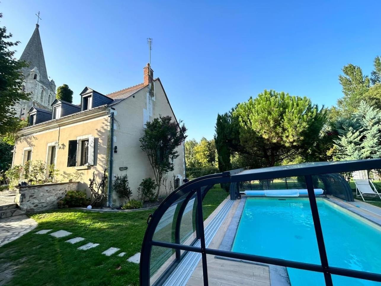 Le Clos Du Tilleul Fabuleuse Propriete 15 A 30 Pers Piscine Au Coeur D'Un Charmant Village Thilouze Ngoại thất bức ảnh